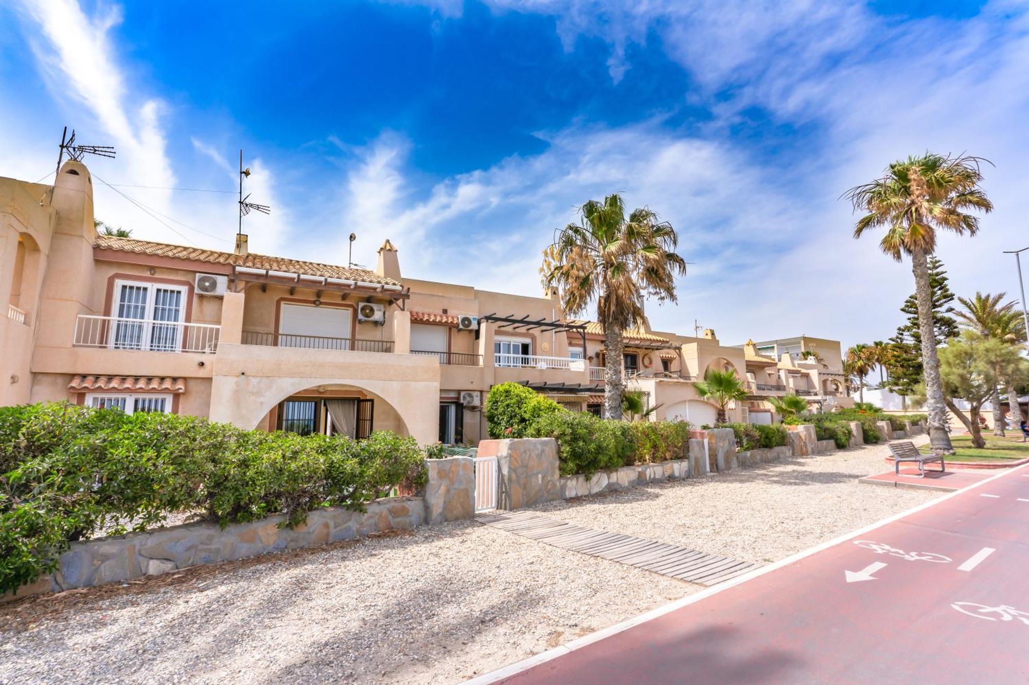 Beachhouse Playa R&R Roquetas de Mar Dış mekan fotoğraf